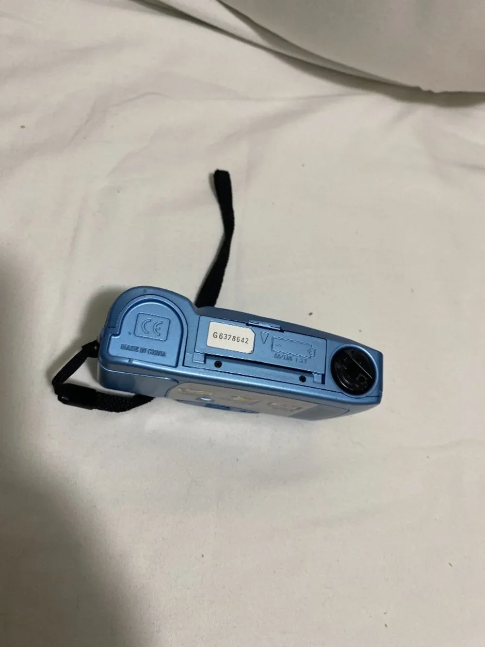 Studio 35 35mm Reusable Film Camera Blue Point & Shoot Flash Camera Untested
